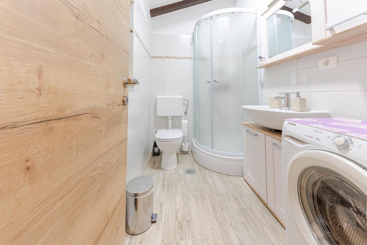 Apartments Gea Lucija Ngoại thất bức ảnh